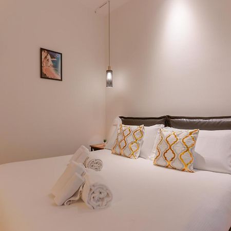 M&M Apartment โบโลญญา ภายนอก รูปภาพ