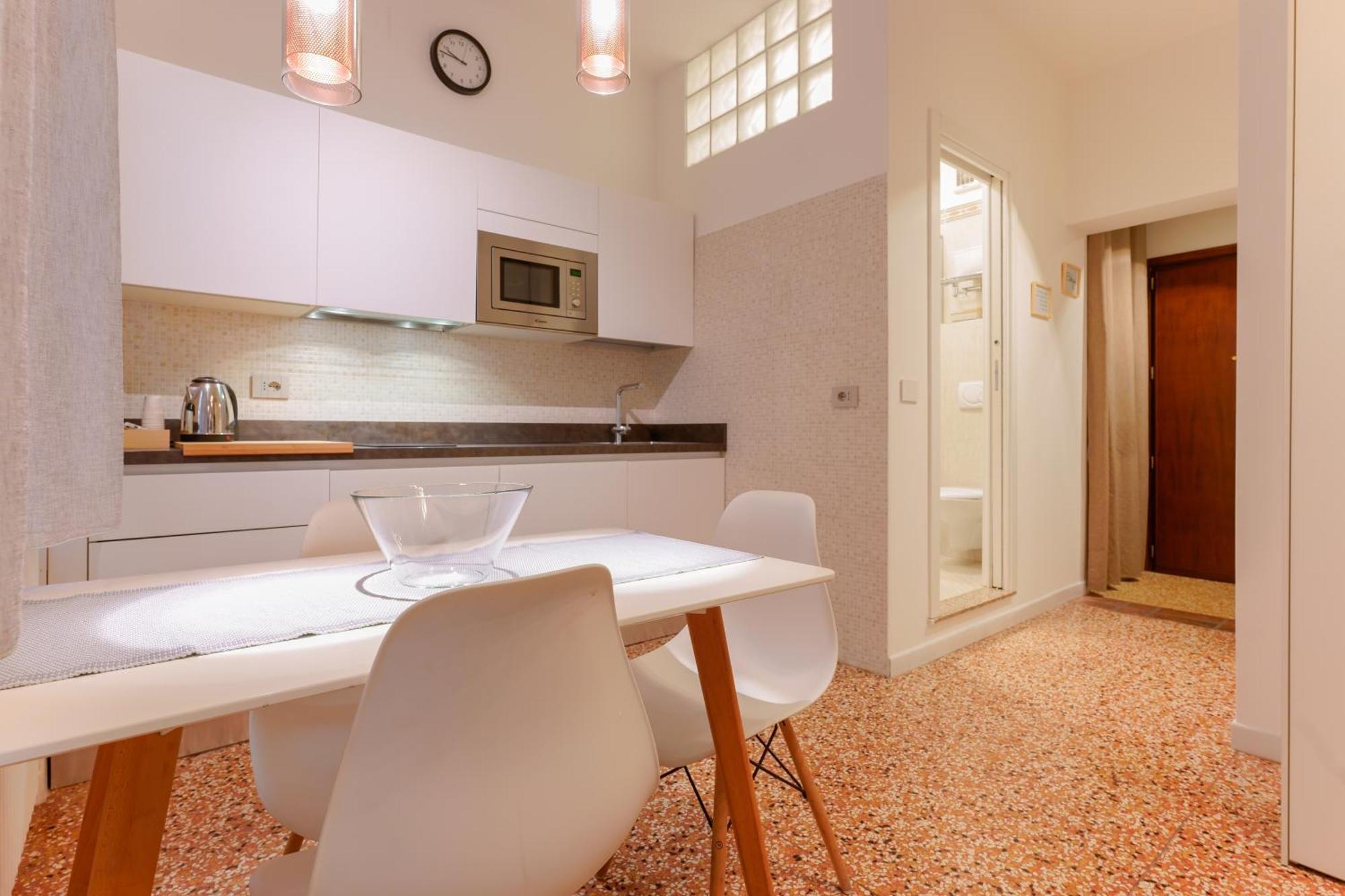 M&M Apartment โบโลญญา ภายนอก รูปภาพ