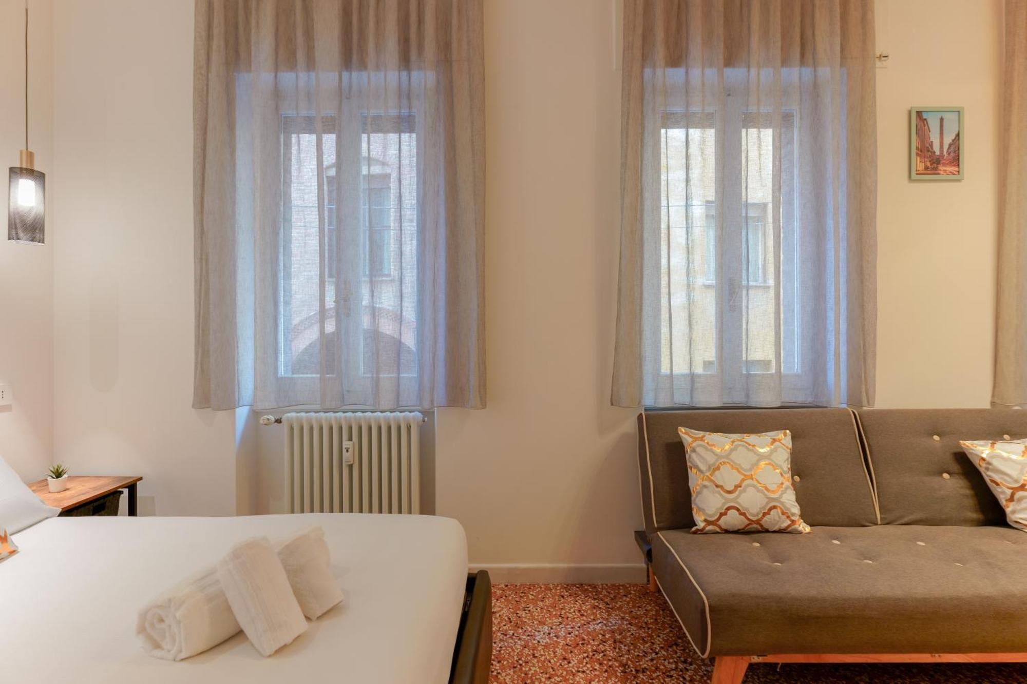 M&M Apartment โบโลญญา ภายนอก รูปภาพ