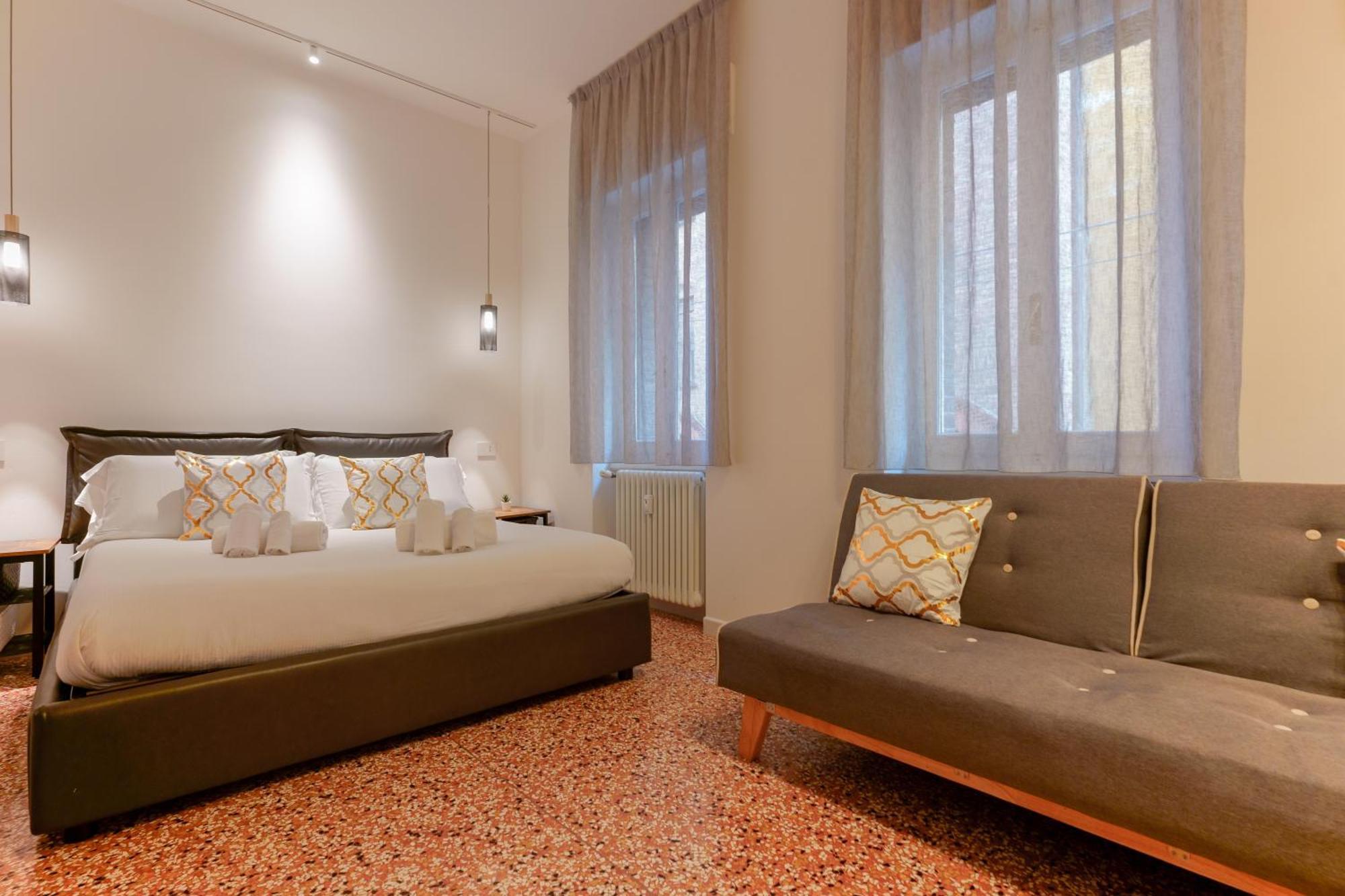M&M Apartment โบโลญญา ภายนอก รูปภาพ